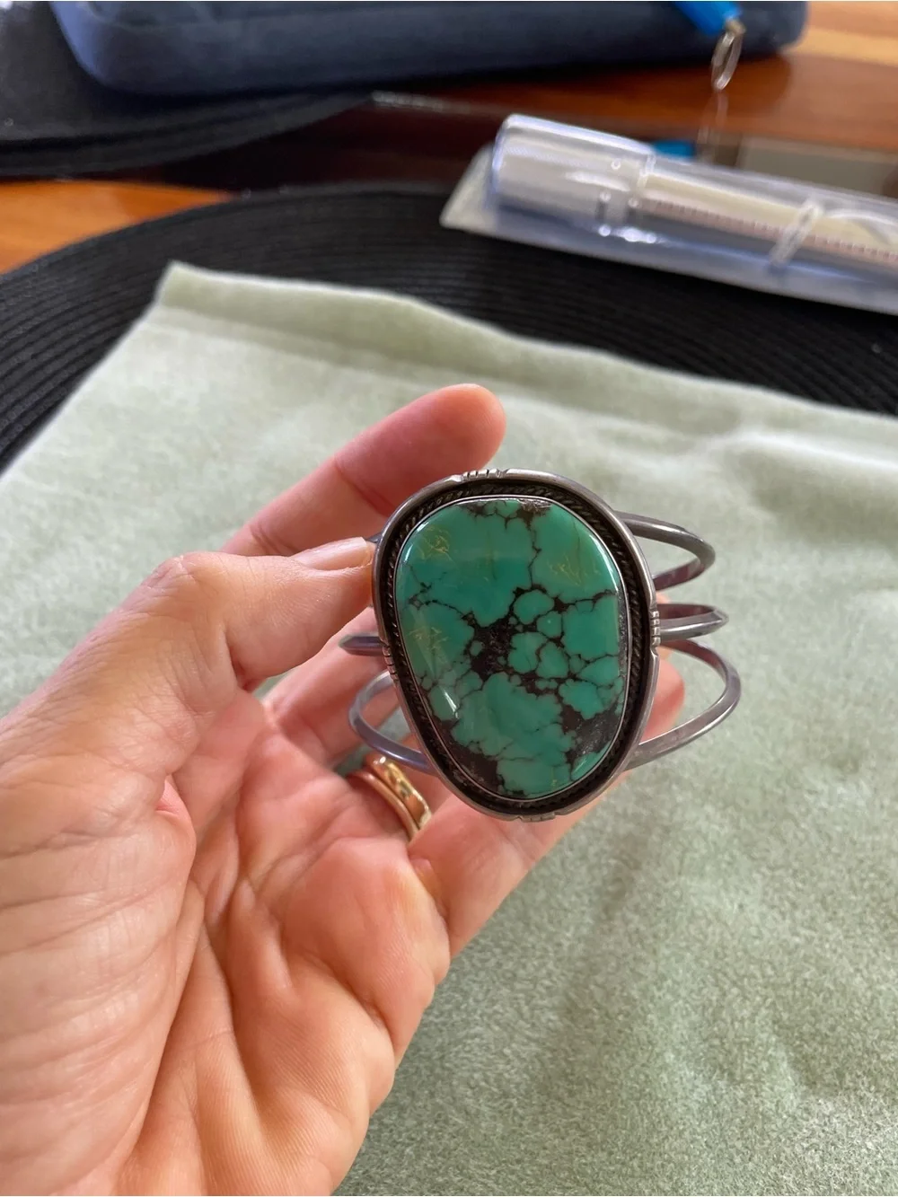 Bold Navajo Sterling Silver Turquoise Cuff Bracelet - Turquoise - Sedona - 90's